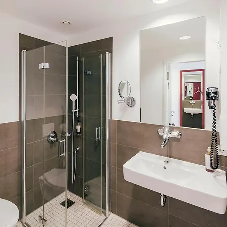 Gzt Gaestehaus Гостевой дом Тюбинген